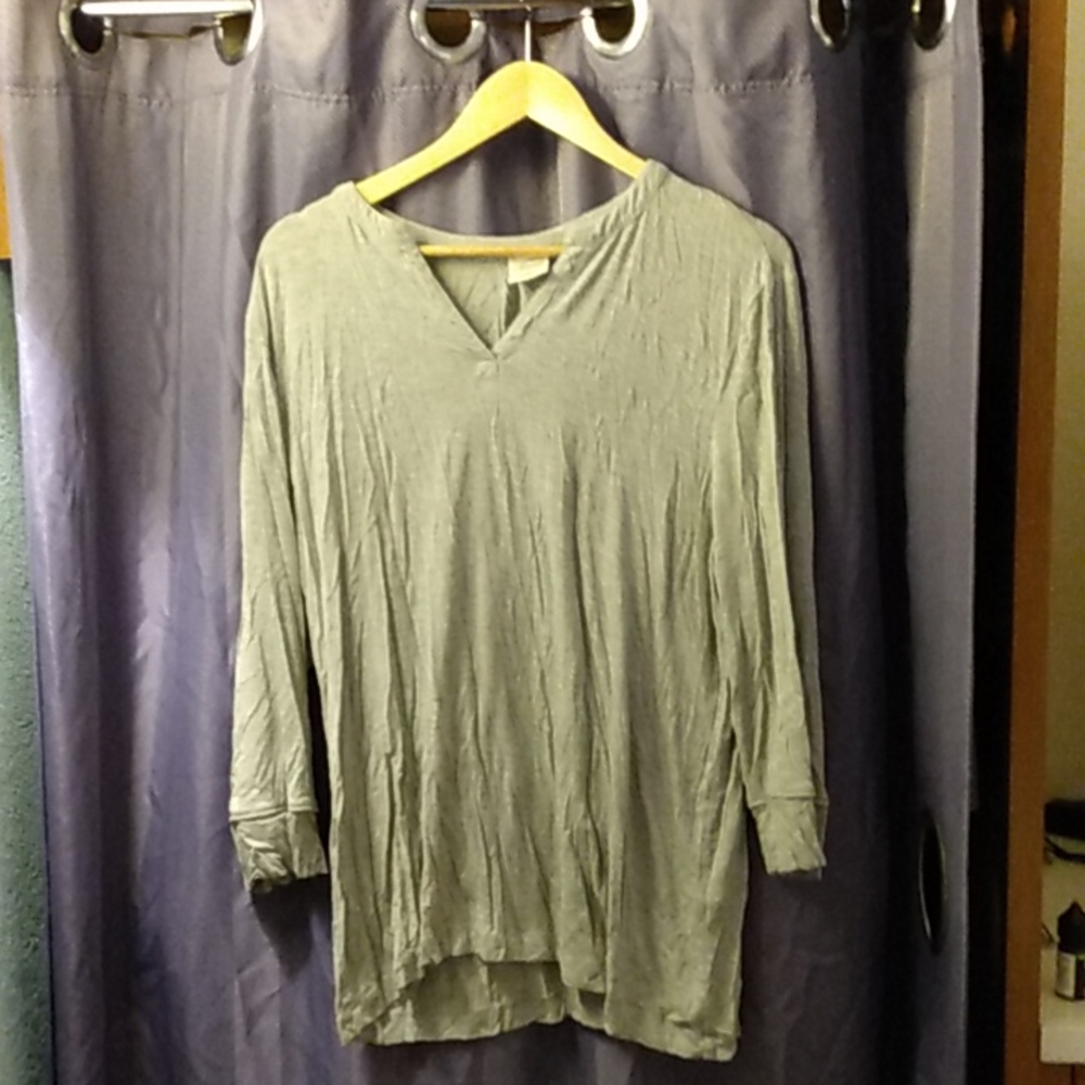 Long sleeve